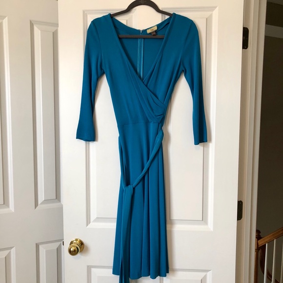Issa London Dresses & Skirts - Issa London Turquoise Blue Dress